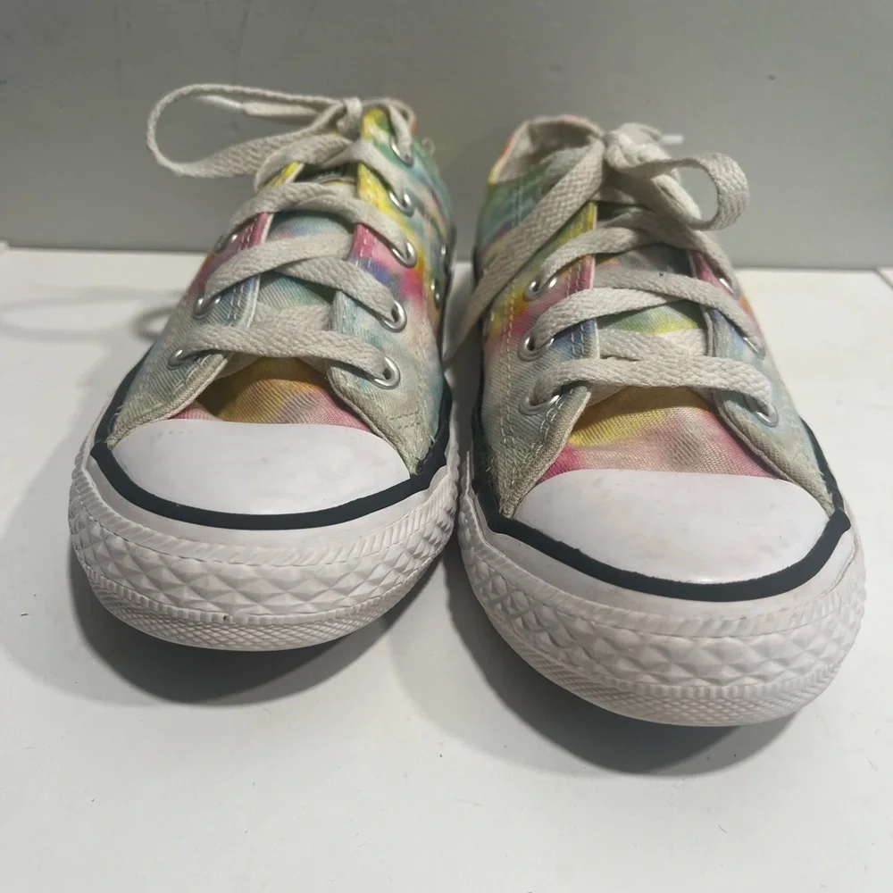 Girls Tie Dye Converse size 1